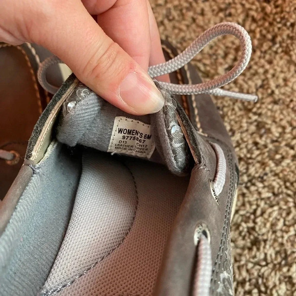 Sperry Top Sider Gray Sequin Boat Shoes size 6M like new - Picture 6 of 7